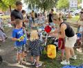 Bild: mor
Reges Treiben herrschte beim Flohmarkt für kleine Leute zu dem die Frauenunion einlud.