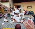 Bild: Sandra Leyh/exb
Der Fasching musste heuer zwar ausfallen, die Stullner Gardemädchen ließen sich aber nicht unterkriegen: Stattdessen konnten sie zum Beispiel bei der Stullner Sommersause zeigen, was sie können.