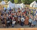 Bild: ECW Jugendbildung/exb
Nach dem Unwetter, der zahlreiche Zelte zerstörte, konnten die drei Larp-Zeltlager des Vereins ECW Jugendbildung in Immenreuth dennoch stattfinden. Insgesamt nahmen 140 Menschen an den Veranstaltungen teil.
