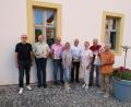 Bild: bjp
Mit der Kommunalwahl endete die Amtszeit der gemeindlichen Seniorenbeauftragten Bernhard Piegsa, Johannes Schmid, Gerhard Retzer, Udo Müller und Karl-Heinz Wächter (Zweiter, Dritter, Fünfter, Siebter und Achter von links). Ihnen dankte die GeHiH (Erster, Vierte und Sechste von links: Koordinatoren Joachim Sertl und Elisabeth Gottsche und die neue Orga-Team-Mitarbeiterin Cornelia Spitaler) in Speinshart.