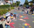 Bild: do
Mit der Einladung zu einem Straßenmalen sorgten CSU, FU und JU im Rahmen des städtischen Kinderferienprogramms für Abwechslung