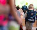 Bild: Sebastian Gollnow/dpa
Am Dienstag starten auch die Waldthurner und Letzauer Schüler in ein neues Schuljahr.