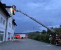 Bild: Kreisbrandinspektion Cham
Nach einem Blitzeinschlag geriet ein Dachstuhl in Cham in Brand.
