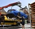 Bild: Petra Hartl
Dieser BMW wurde vor dem Amberger Altstadtfest am Roßmarkt abgeschleppt. Einen ähnlichen Vorfall gab es am Samstag vor der Amberger Luftnacht.