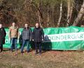 Bild: Klaus Högl
Hier entsteht der neue Waldkindergarten (von links): Sabrina Schwabl, Zweiter Bürgermeister Uwe Bergman, Georg Wendl (FW), 1. Bürgermeister Marcus Eichenmüller.