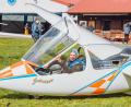 Bild: sfo
16 Teilnehmer aus Bayern und Baden-Württemberg nahmen beim Wettkampf in Tirschenreuth teil. Drei Maschinen stehen dabei für die Piloten bereit. Diese trägt den Namen „Salzlore“.