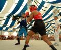 Archivbild: ref
Über Jahrzehnte hinweg gehörten die Boxkämpfe zum festen Programm der Amberger Dult. Der Boxclub Amberg will das nun wieder aufleben lassen.