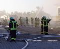 Bild: Feuerwehr Oberviechtach/exb
Bereits kurz nach der Alarmierung stand die Wasserversorgung am „angenommenen Brandobjekt Maschinenhalle“.