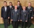Bild: Petra Retzer/exb
Führungswechsel bei der Feuerwehr Thonhausen (von links): Bürgermeister Albert Geitner, Kreisbrandmeister Alexander Graf, Feuerwehr-Vorsitzender Joseph Prüfling, Kommandant Thomas Sossau, stellvertretender Kommandant Anton Meier und Kreisbrandrat Fredi Weiß.