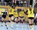Bild: Hubert Ziegler
Riesengroßer Jubel herrschte bei Marie Heidlinger (links), Celine Schüll (2.v.l.) Lisa Kölbel (3.v.r.), Lisa Großmann (2.v.r.) und Mira Sperber (rechts) vom SV Hahnbach über den Sieg zum Auftakt der neuen Saison im ersten Heimspiel gegen den TSV Straubing.