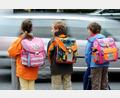Symbolbild: Arne Dedert/dpa
Mehrere Kinder wurden in Neumarkt in der Oberpfalz von unbekannten Männern aus ihren Pkws heraus angesprochen. Die Polizei ermittelt.