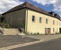 Bild: wro
Was aus dem ehemaligen Gasthof "Fürstenhof" in der Alten Straße in Fuchsmühl wird, ist derzeit noch offen. Im Rennen sind derzeit drei Varianten, die von Klaus Stiefler in der Marktratssitzung vorgestellt wurden.