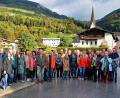 Bild: Hans Schorner/exb
Die Reisegruppe bei einem Zwischenstopp.