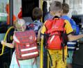 Symbolbild: Franziska Kraufmann/dpa
Aufgrund von mehreren Corona-Fällen gibt es Busausfälle im Landkreis Tirschenreuth. Davon ist vor allem der Schülerverkehr betroffen.