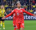 Bild: David Inderlied/dpa
Leroy Sané bejubelt sein Tor zum 2:0. gegen Borussia Dortmund.