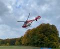 Bild: Knab/Bergwacht/exb
Zur Rettung eines Verletzten, der am Höhenglücksteig in seine Sicherung gestürzt war, wurde auch der am Nürnberger Flughafen stationierte Rettungshubschrauber Christoph 27 alarmiert.