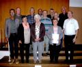 Bild: ds
Ehrungen beim VdK Neukirchen: (hinten, von links) Gerhard Knaack, Werner Bürger, Karl Luber, Robert Luber, Peter Grünthaler, Karl Bock, Felix Fohler, (vorne, von links) Bürgermeister Peter Achatzi, Teresa Flierl, Christine Pohl, Hannelore Bock und Vorsitzender Johann Ludwig.