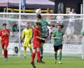 Archivbild: Hubert Ziegler
Der 1. FC Rieden (grüne Trikots) ist in dieser Saison auf eigenen Platz noch ohne Sieg, Gegner FC Beilngries hat auswärts noch nicht gewonnen.