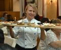 Bild: Petra Hartl
Ihre Schlemmerwochen verstehen die beteiligten Wirte als Schau der eigenen Leistungsfähigkeit. Die erste Gelegenheit dazu hatten die Gastronomen bei der offiziellen Eröffnung im Neukirchner Hof.