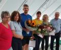 Bild: Kurmittelhaus Sibyllenbad/exb
Die Sibyllenbad-Werkleitung zeichnete treues Personal aus. Von links Personalratsvorsitzende Claudia Summer und Personalleiterin Jutta Hoffmann, die Jubilare Thomas Fröhlich, Daniela Ernstberger und Barbara Kraus sowie Sibyllenbad-Leiter Gerhard Geiger.
