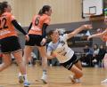 Bild: Büttner
Die Handballerinnen des HC Weiden landeten gegen die HG Amberg den zweiten Saisonsieg. In dieser Szene kommt Aileen Häuber am Kreis zum Torwurf.