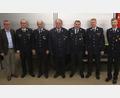 Bild: mfh
Jubilare im Feuerwehrdienst und Gratulanten: (von links) Bürgermeister Michael Göth, Kreisbrandinspektor Christof Strobl, Norbert Weber (40 Jahre), Hans König (50 Jahre), Dominik Seidler (25 Jahre), die Kommandanten Jürgen Schloß und Florian Kaufmann.
