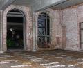 Bild: wro
Der Blick ins Erdgeschoss des Bahnhofs zeigt: Der Innenputz wurde entfernt, die Fenster sind ausgebaut. Vor wenigen Tagen wurden Gittermatten aus Stahl verlegt.