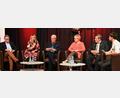Bild: gf
Mit interessanten Themen zu Frauen im Handwerk befasste sich die Talkrunde. Von links: Michael Göth, Andrea Seitz, Gerhard Ulm, Claudia Beil und Hans Weber sowie Moderator Florian Gröninger.