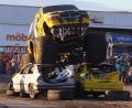Bild: mfh
Zerstören, zerquetschen, zermalmen. Die Monster-Trucks machten die lädierten Autos endgültig platt.