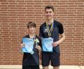 Bild: exb
Linus Mende (links) und Hannes Andritzky vom TTC Waldershof gewannen bei der Bezirksmeisterschaft die Altersklasse U19 im Doppel.