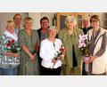 Bild: R. Kreuzer
Der neue Vorstand der AWO im Kreis Neustadt/WN: Von links: Uta Prem, Johann Ascherl, Petra Fifeik, Robert Friedrich, Karin Rößler, Elfriede Stich, Horst Washausen und Vorsitzende Karin Gesierich.