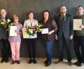 Bild: SG Hackelstein Fuchsmühl/exb
Ehrungen standen bei der SG Hackelstein an. Im Bild (von links) René Bauer, Margit Köppl, Waltraud Huttmann, Schützenmeisterin Kristin Schraml, Andreas Popp und Marco Schraml.