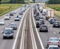 Symbolbild: Philipp von Ditfurth/dpa/Symbolbild
Das Fahren auf österreichischen Autobahnen und Schnellstraßen wird nächstes Jahr teurer.