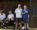 Archivbild: Hubert Ziegler
Seit 2019 sind Oliver Lassmann (stehend links) und Christian Helleder gemeinsam als Trainer tätig, zuletzt beim SV Raigering (Bild).