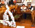 Bild: bkr
Das Turney mit dem Tischkatapult: Hier versucht Großmeyster Werner von Podwils sein Trefferglück.