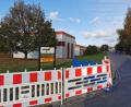 Bild: Portner
In den vier Gewerbe- und Industriegebieten in Oberviechtach läuft aktuell der Ausbau des Glasfasernetzes, wie hier bei der Firma Weinisch im Gewerbepark.