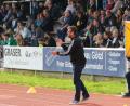 Archivbild: Dieter Jäschke
Roland Lang, Trainer des TSV Erbendorf, durfte den nächsten Sieg seiner Mannschaft bejubeln. Der TSV ist in der Kreisliga Nord dem Spitzenreiter FC Vorbach auf den Fersen.