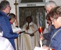 Bild: ga
Pfarrer Emmanuel Okoro gestaltete in der Pfarreiengemeinschaft in Unterauerbach die Rosenkranzandacht.