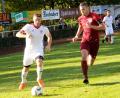Archivbild: hho
Benjamin Lauton (links) ist nicht länger Trainer des Stiftländer Fußball-Kreisligisten SpVgg Wiesau.