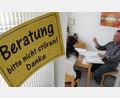 Symbolbild: David Ebener/dpa
Der Caritas-Kreisverband Tirschenreuth bietet auch eine Schuldnerberatung an. Das Angebot werden durch die steigenden Preise und die hohen Energiekosten wohl bald noch mehr Menschen in Anspruch nehmen.