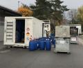 Bild: Stadt Weiden/Bauhof/Gärtnerei /exb
Am Bauhof wurde der Problemmüll zum Weitertransport teilweise in blaue Tonnen verpackt.