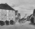 Bild: Archiv Franz Grundleri
Die Aufnahme zeigt das Kaufhaus Baum am Unteren Markt in Nabburg um 1913, Die Nabburger jüdischen Glaubens sind angesehen und geachtet in der Stadt.