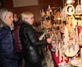 Bild: prh
Vorweihnachtliches Flair verbreitet der Störnsteiner Weihnachtsmarkt im Gemeindezentrum. 20 Aussteller bieten ihre von Hand gefertigten Waren an.