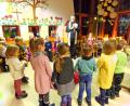 Bild: Kindergarten St. Elisabeth Erbendorf/exb
Die Buben und Mädchen des Erbendorfer Kindergartens St. Elisabeth feierten ein Martinsfest.