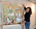 Bild: Bugl
Monika Bugl führt nicht nur den Pinsel, sondern auch bei der Konzeption der Ausstellung im Verwaltungsgebäude des Müllkraftwerkes Schwandorf Regie.