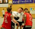 Bild: ham
Lukas Domeier (Nummer 15) und die HSG-Herren stellen sich auch im Heimspiel gegen Neunburg auf ein körperlich hartes Spiel ein.