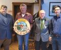 Bild: no
Von links Bürgermeister Dieter Dehling, Gemeinderatsschützenkönig Ernst Herbst. Schützenmeister Werner Gleißner und Zweiter Bürgermeister Benjamin Hiltl.