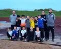 Bild: Backes, Klaus [bkg]
E-Junioren des TSV Kümmersbruck mit ihren Trainern nach erfolgreichem Ablegen des Sportabzeichens