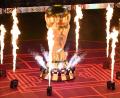 Bild: dpa/Robert Michael
Seit Sonntag läuft die Fußball-WM 2022 in Katar. Bisher ist im Landkreis Tirschenreuth davon kaum etwas zu spüren. Das könnte sich nach Meinung von Fußballexperten ändern, wenn die deutsche Mannschaft erfolgreich ins Turnier startet. Das Bild zeigt die Präsentation eines übergroßen, von Flammen erleuchteten Weltmeisterpokals beim Eröffnungsspiel im Al-Bait-Stadion.