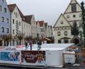 Bild: mic
Bahn frei heißt es an diesem Donnerstag, 24. November, auf der Eislaufbahn vor dem Alten Rathaus in Weiden.